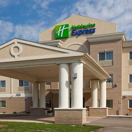 Holiday Inn Express Devils Lake By Ihg מראה חיצוני תמונה
